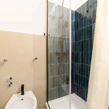 Chiaia Wi-fi & Netflix