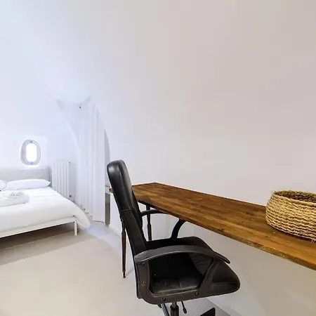 Chiaia Wi-fi & Netflix Apartamento