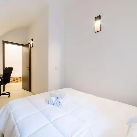 Chiaia Wi-fi & Netflix Nápoles